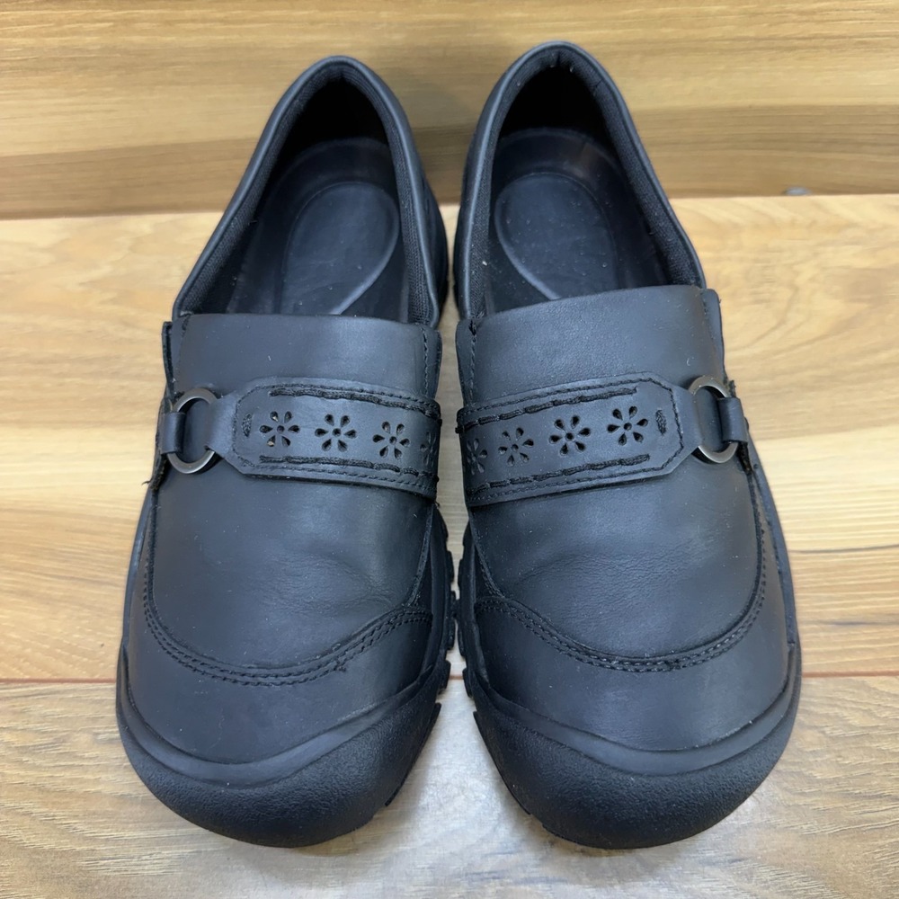Keen Kaci II Slip On Womens 7 Black Leather Ring Perf Comfort Casual Travel Walk